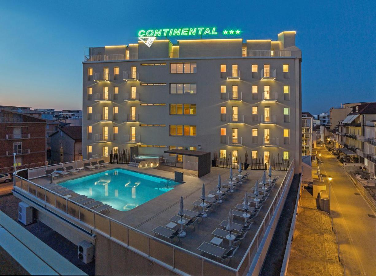 Hotel Continental & Residence กาบิชเชมาเร ภายนอก รูปภาพ